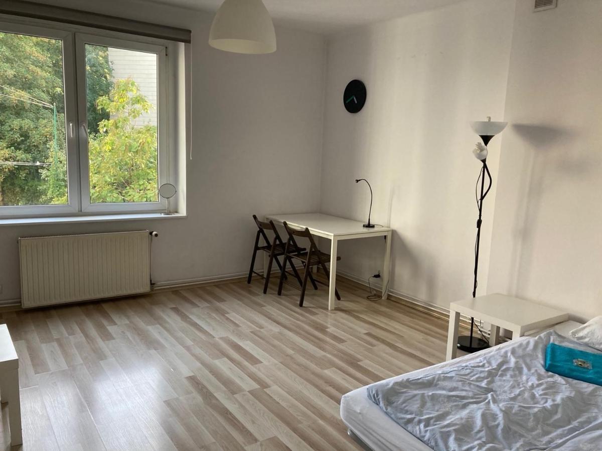 Dwuosobowy Pokoj W Mieszkaniu Czteropokojowym W Centrum Gdyni. Daire Gdynia Dış mekan fotoğraf
