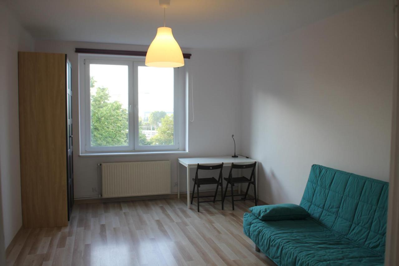 Dwuosobowy Pokoj W Mieszkaniu Czteropokojowym W Centrum Gdyni. Daire Gdynia Dış mekan fotoğraf